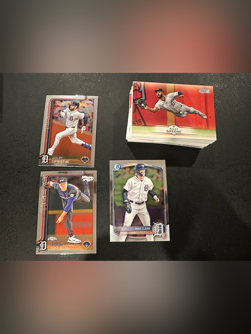 Detroit Tigers Baseball Card Lot - Assorted Players - White/Gray